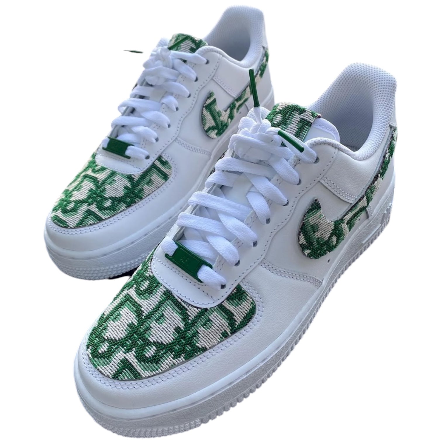 “True Green”